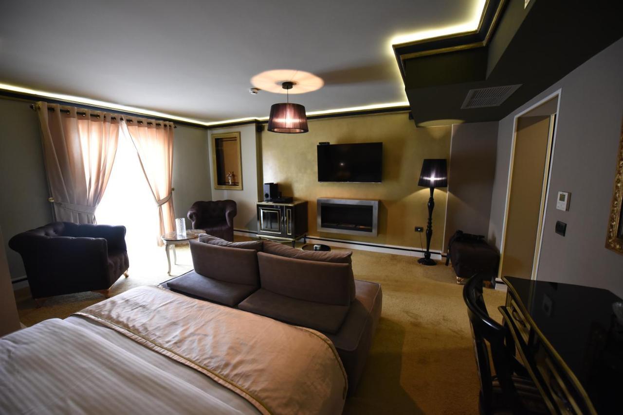 Hotel Hymeti'S Palace Pogradec Exterior photo